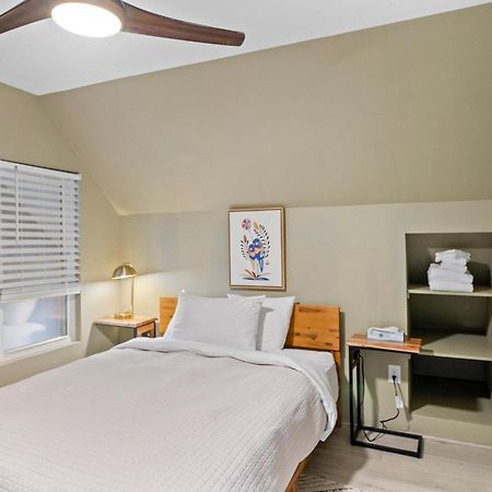 Modern Home &Cozy เลคแพลซิด ภายนอก รูปภาพ