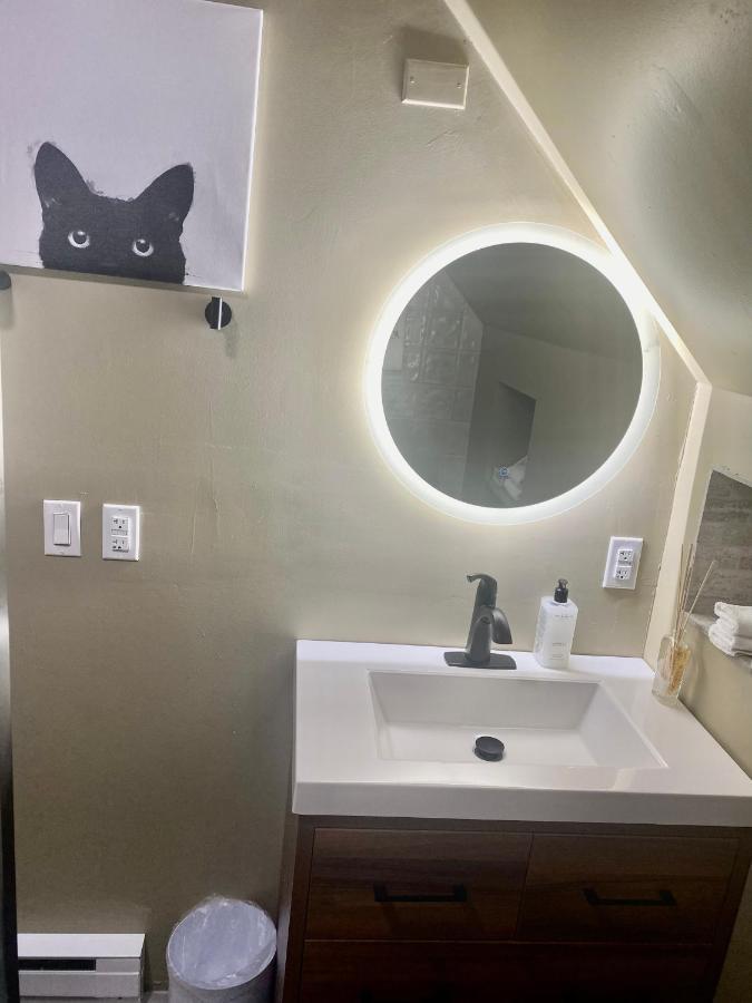 Modern Home &Cozy เลคแพลซิด ภายนอก รูปภาพ