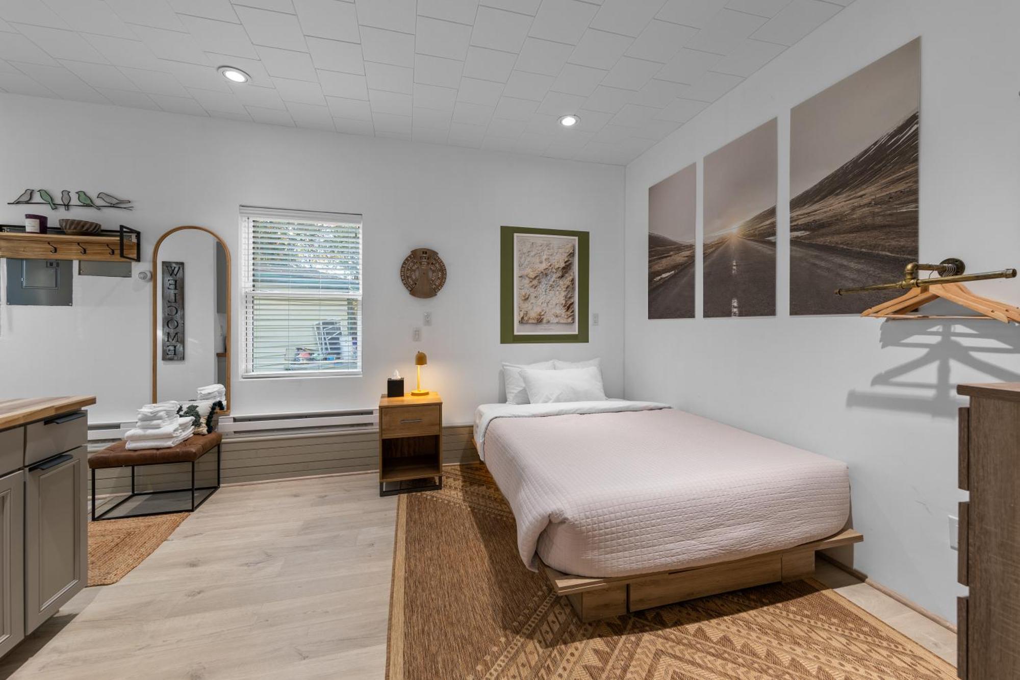 Modern Home &Cozy เลคแพลซิด ภายนอก รูปภาพ